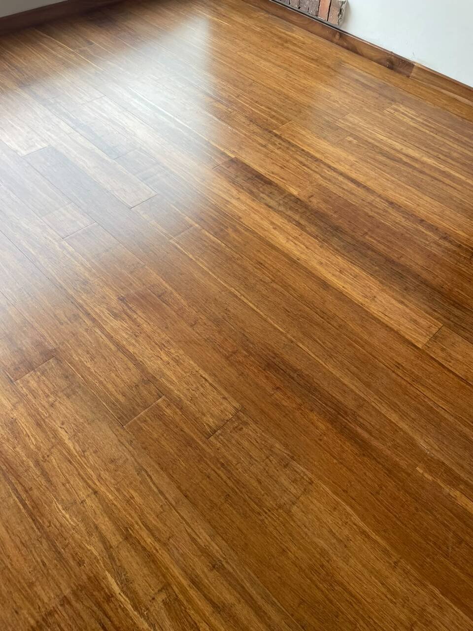 Trabajo de piso realizado por Pisos de Madera El Diamante — foto 39 de 41